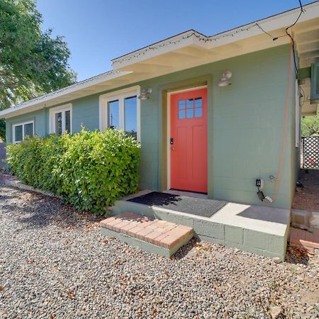 Old Town Cottonwood Cottage With Yard, Pets Welcome Exterior photo