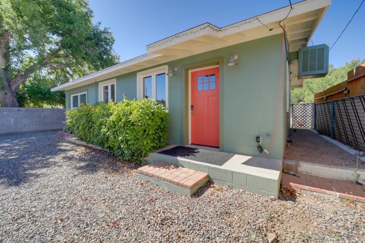Old Town Cottonwood Cottage With Yard, Pets Welcome Exterior photo